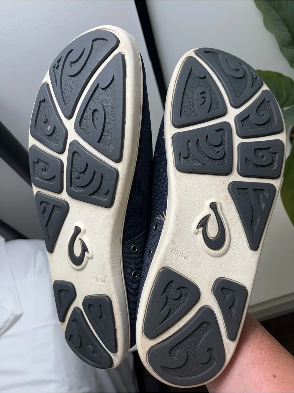 Olukai Nohea Moku No Tie Boat Shoe. Size 11.